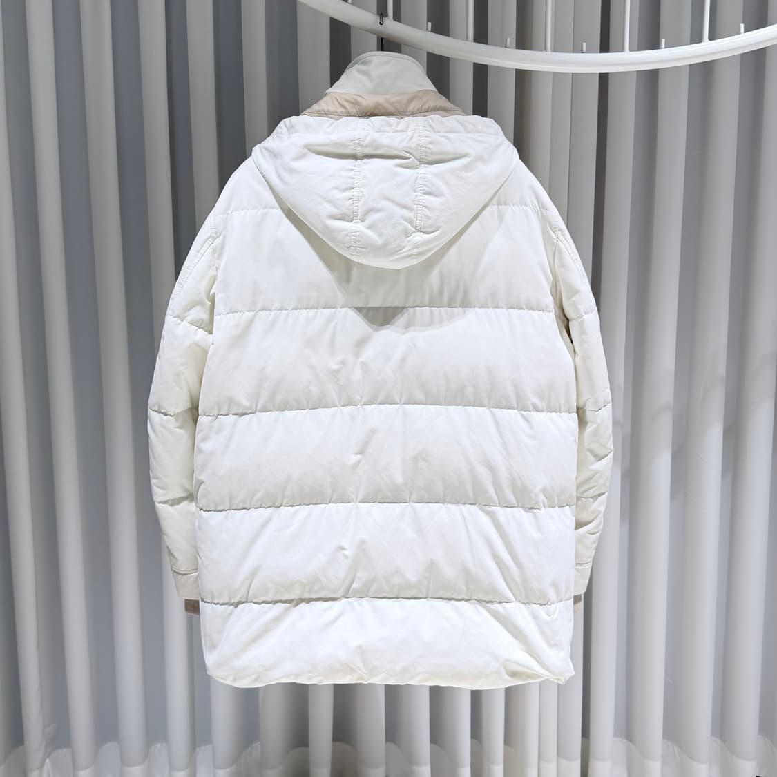 (A+/L) / 브루넬로쿠치넬리 타프타 코듀로이 후드 패딩 상품이미지6