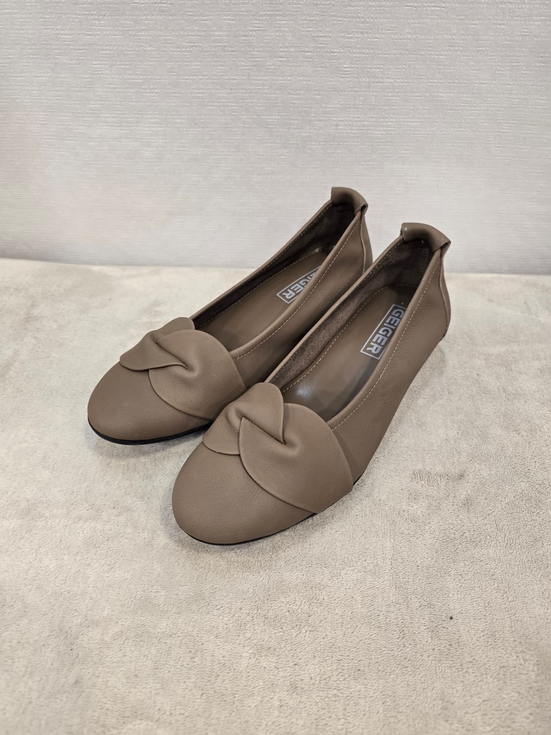 새상품) 가이거 여성 로퍼 단화  플랫슈즈 240 상품이미지1