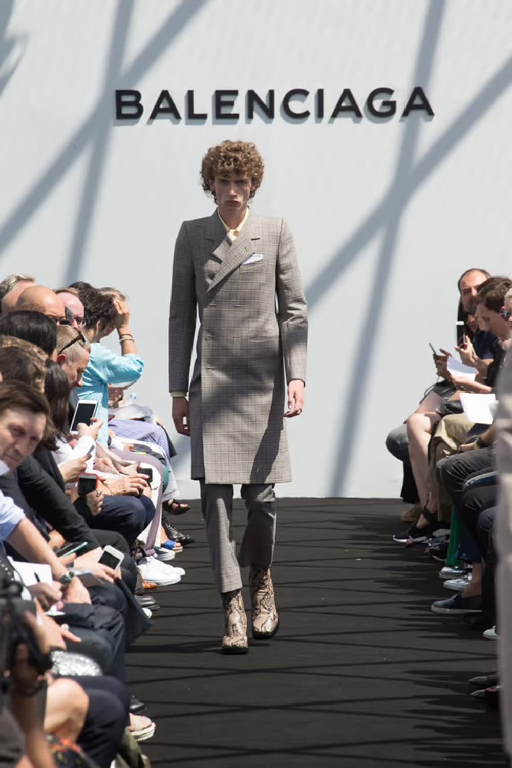 발렌시아가 17ss 트라우저 상품이미지1