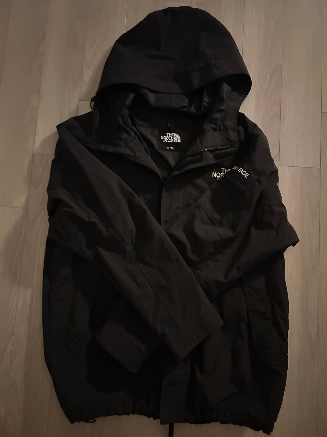 노스페이스 바람막이 상품이미지2