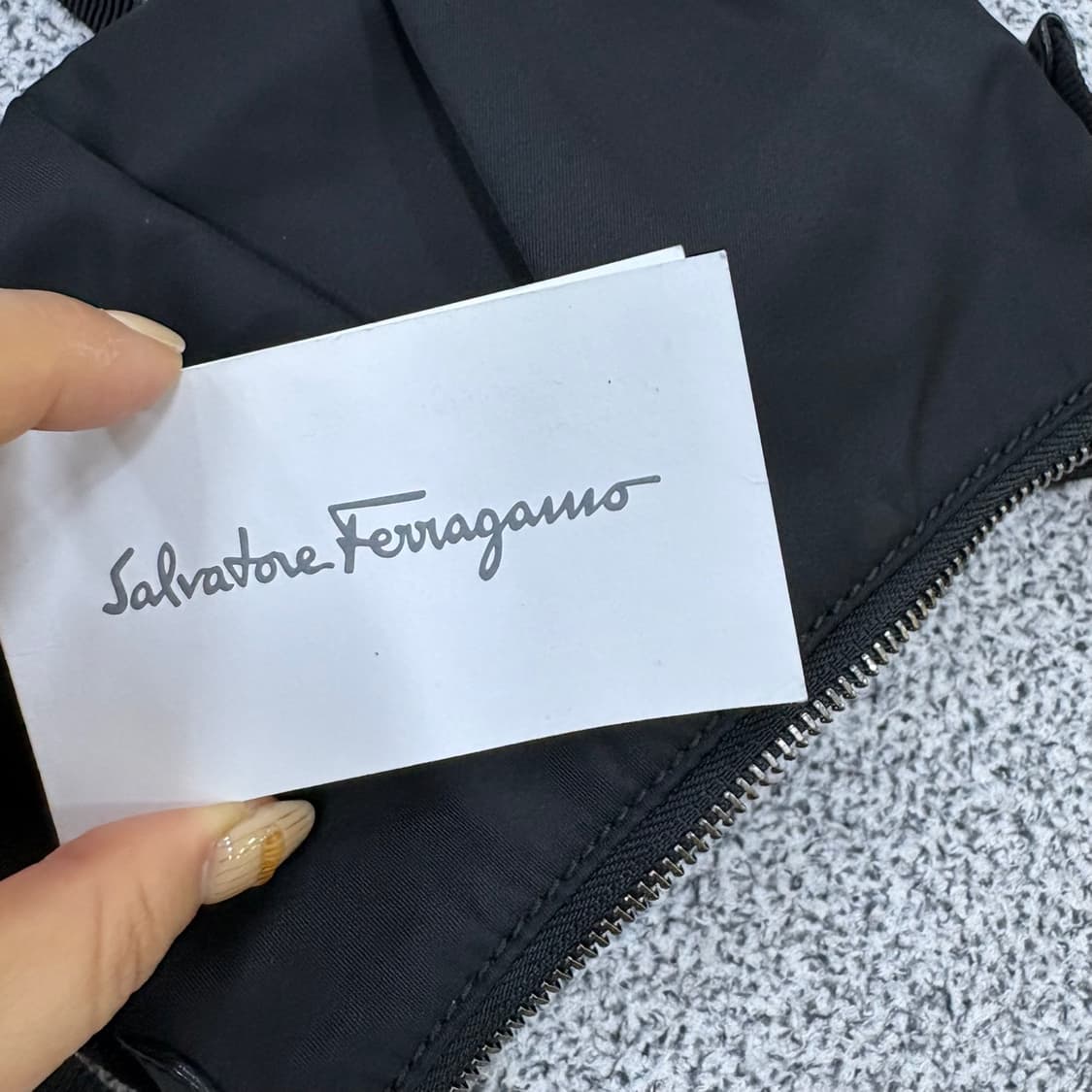 페라가모 바라 리본 숄더백 0414J 상품이미지7