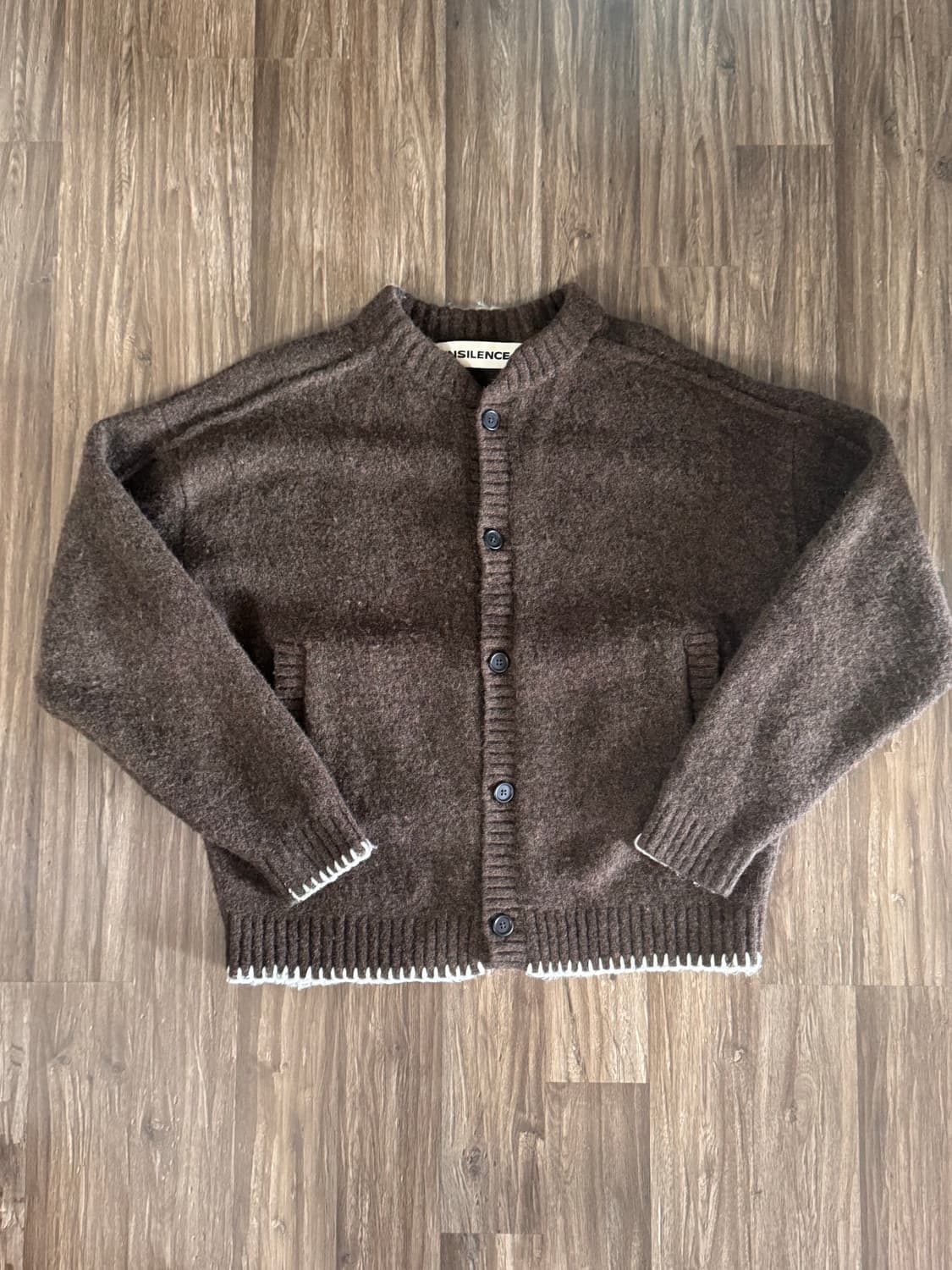 Insilence stich round botton cardigan 상품이미지2