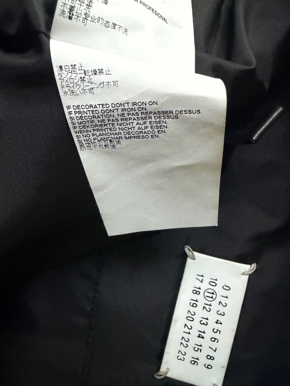 메종 마르지엘라 스티치 레더 백팩 블랙 가방 Maison Margiela 상품이미지6