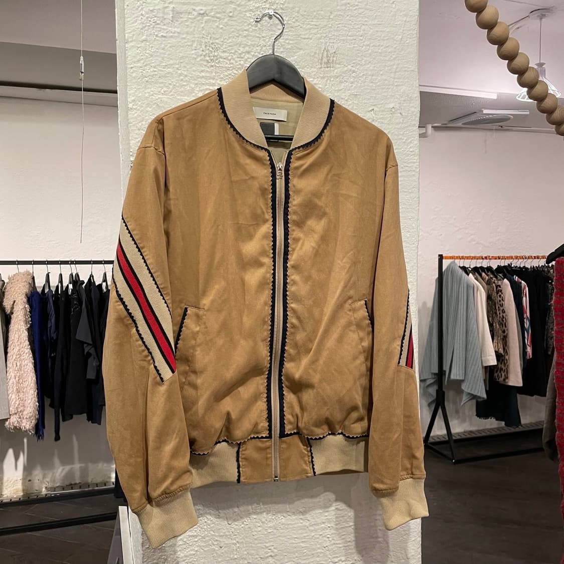 파세타즘 스웨이드 봄버 자켓 상품이미지1