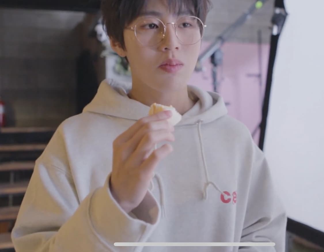 챈스챈스 멜란지 오버사이즈 기모 후드 M 하성운 착용 상품이미지3