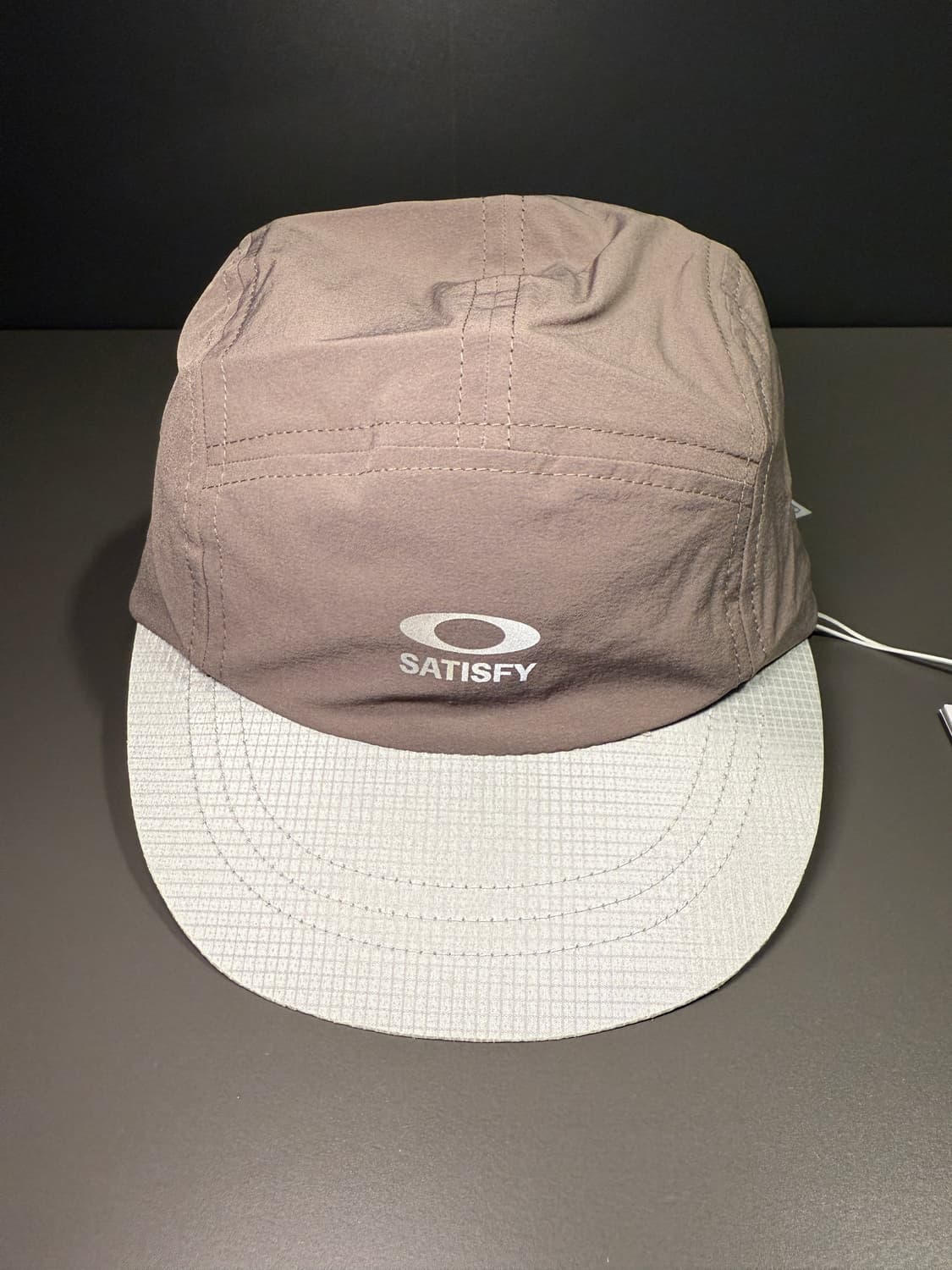 satisfy x oakley peaceshell trail cap 상품이미지9