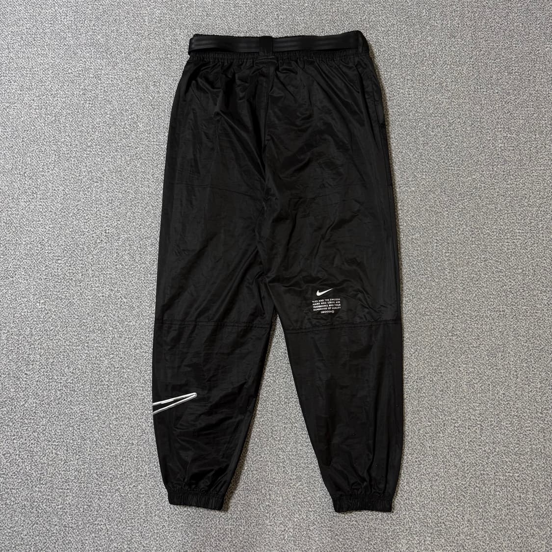 [정가 11만원] 나이키 스우시 조거팬츠 여성용 상품이미지2