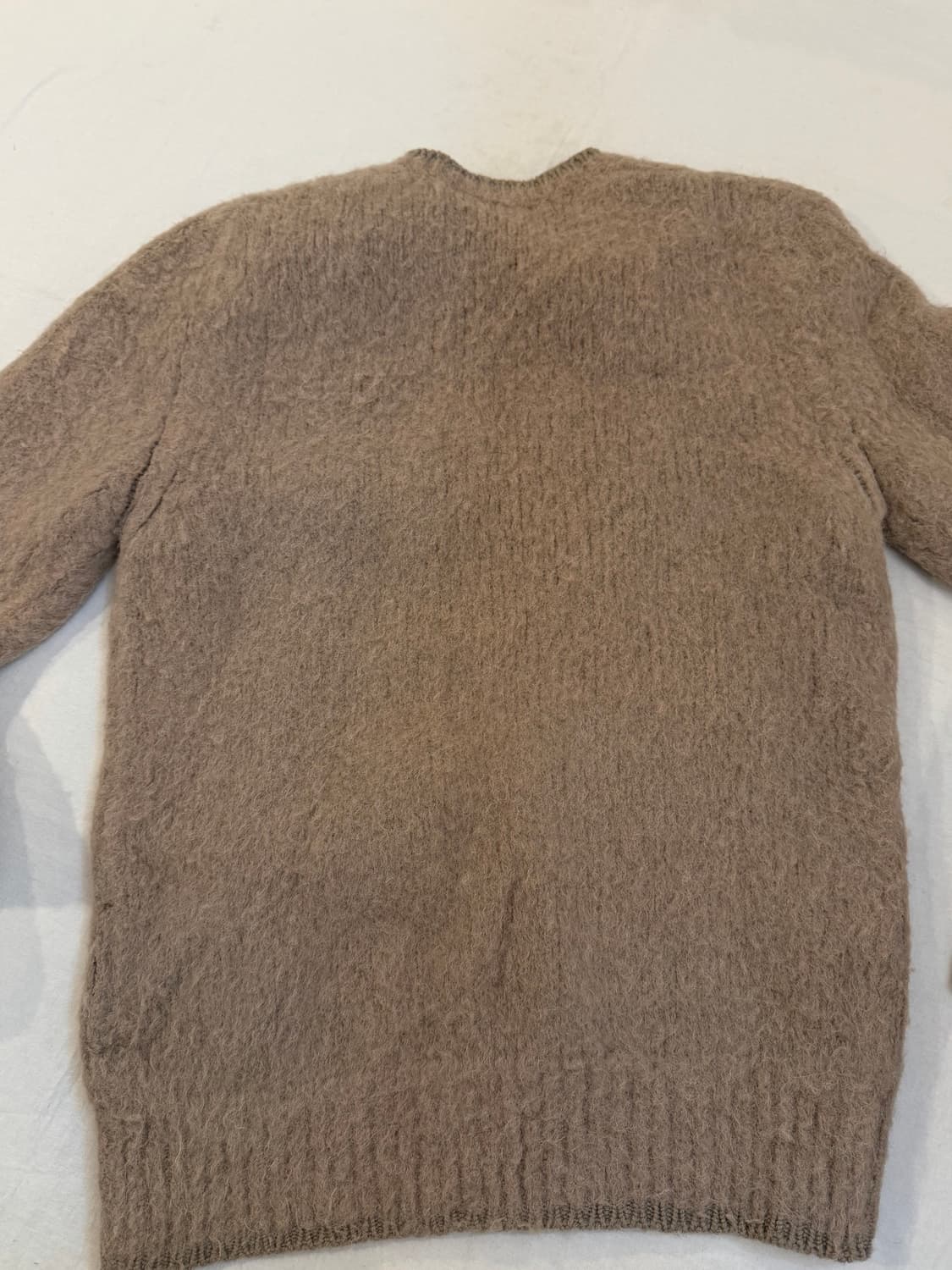 22FW 아미 브러쉬드 알파카 울 니트 베이지 상품이미지4