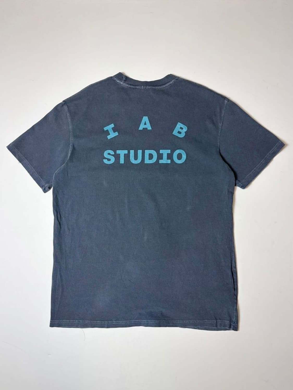 아이앱스튜디오 빅로고 오버핏 반팔 티셔츠 PN9368 상품이미지1