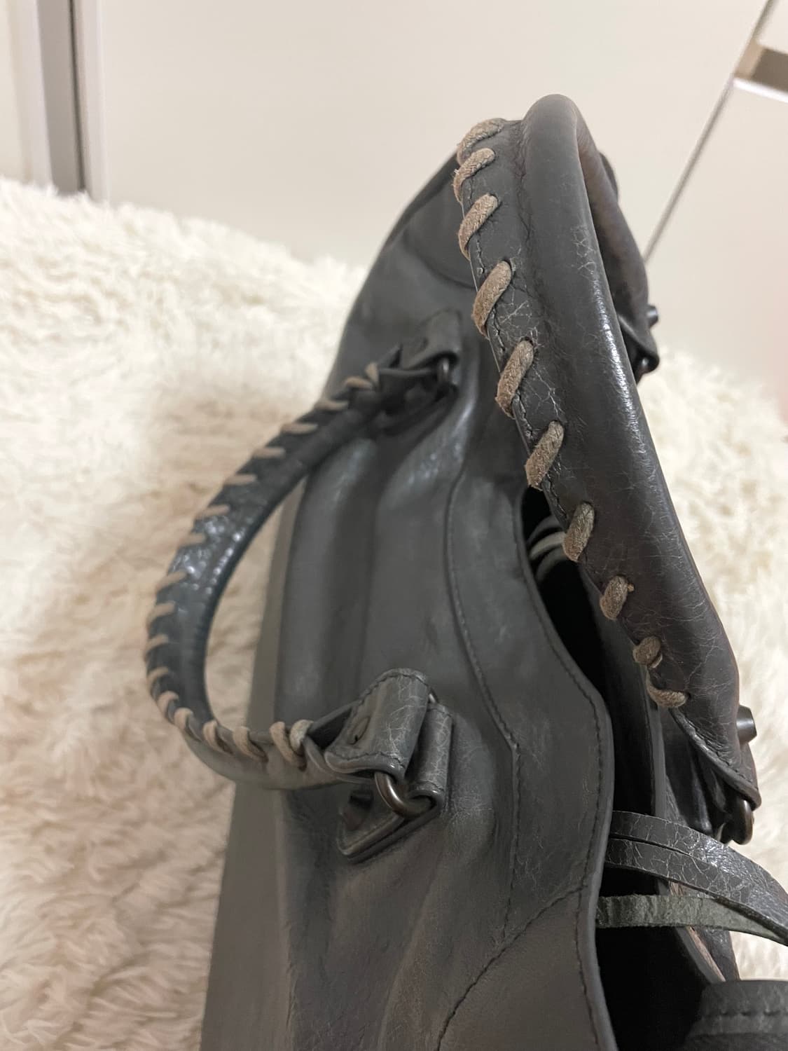 발렌시아가 모터백 다크그레이 미디움 미듐 시티백 상품이미지3