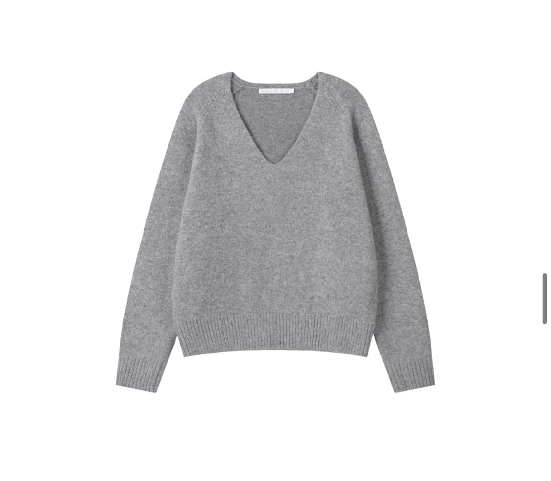 (새상품)(S) 드로우핏 우먼 헤어리 울 브이넥 풀오버 니트 GREY 상품이미지7