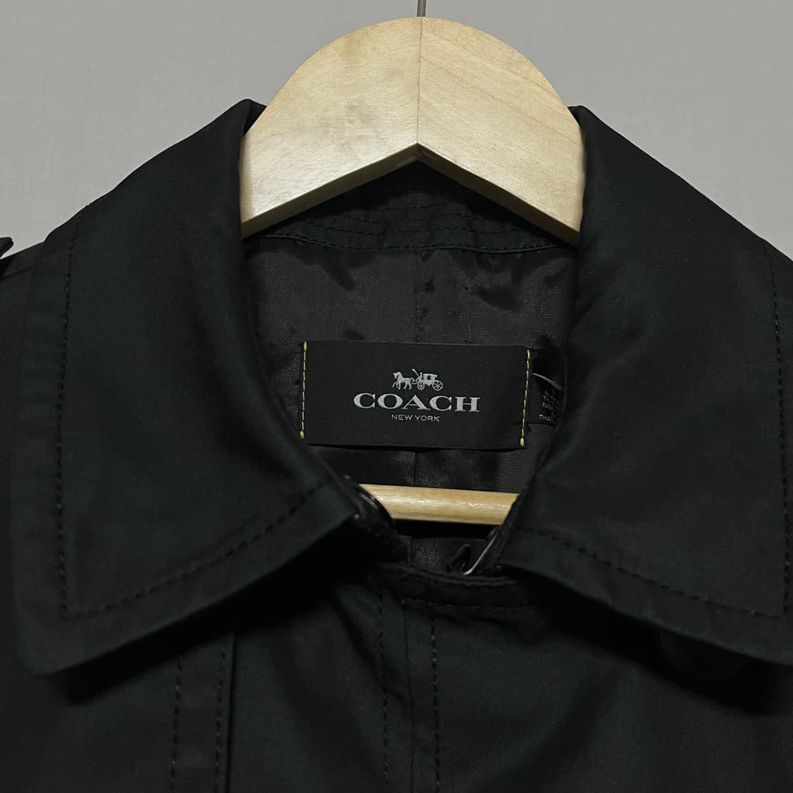 코치(COACH) 블랙 트렌치 코트 S 상품이미지4