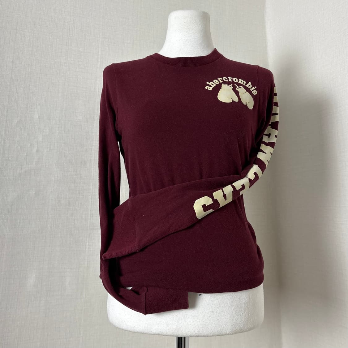 아베크롬비 버건디 롱슬리브 상품이미지1