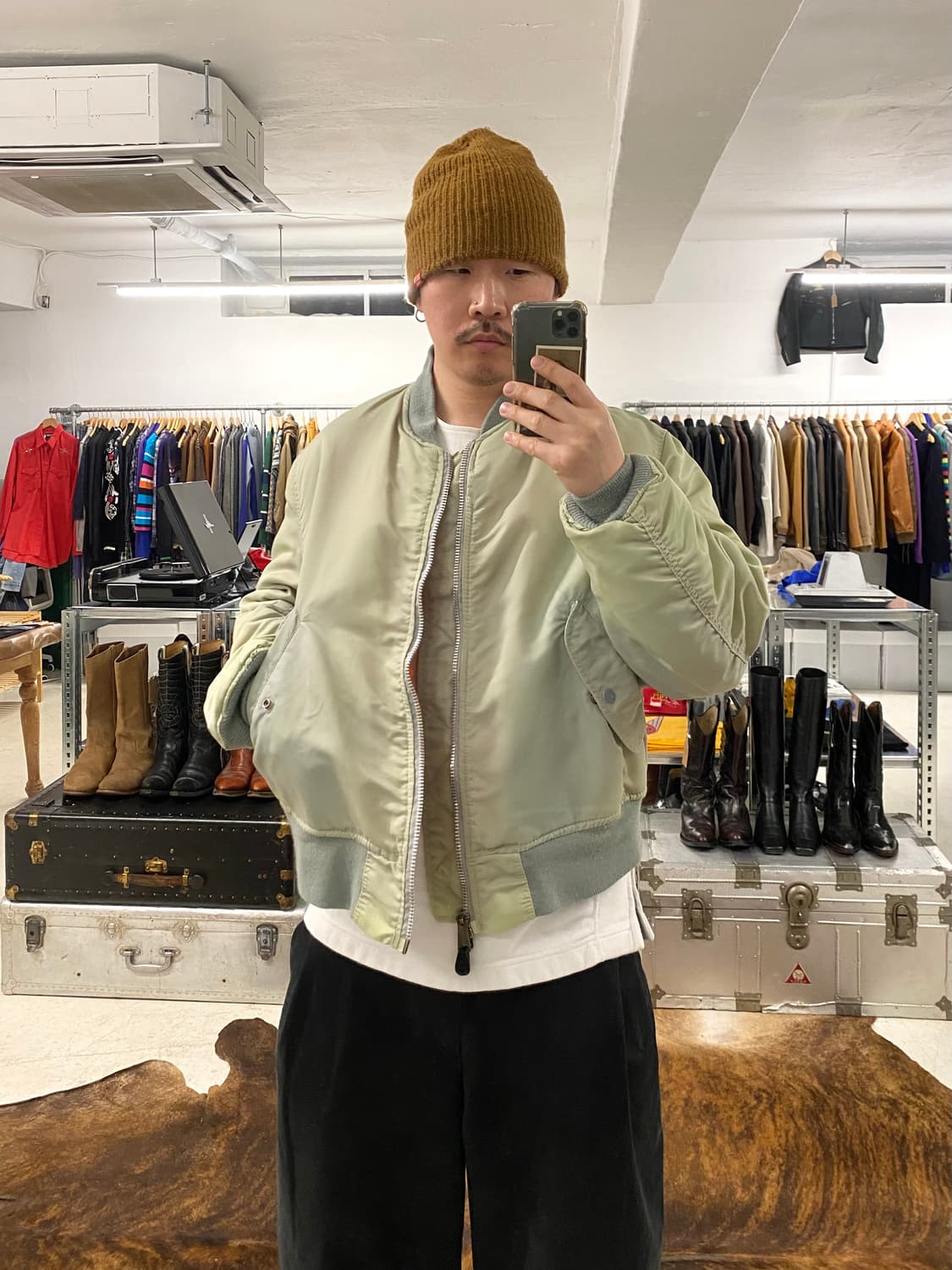 80~90s ALPHA INDUSTRIES sun faded ma-1 상품이미지10
