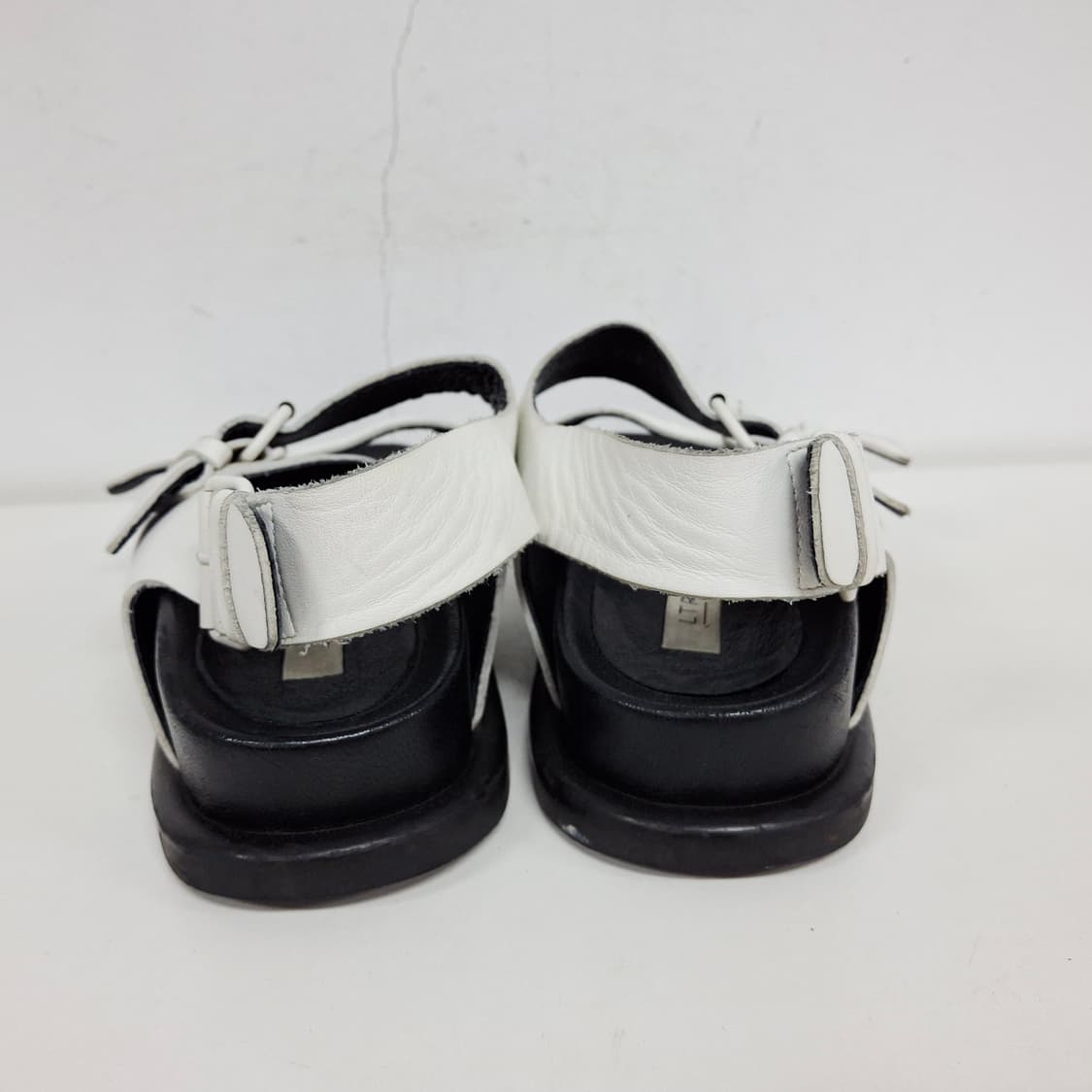 LTRT 레프트라이트 가죽 여성 샌들 235 상태좋음 상품이미지4