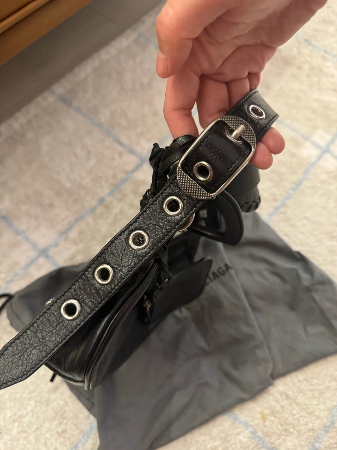 발렌시아가 르카골 xs 램스킨 블랙 상품이미지6