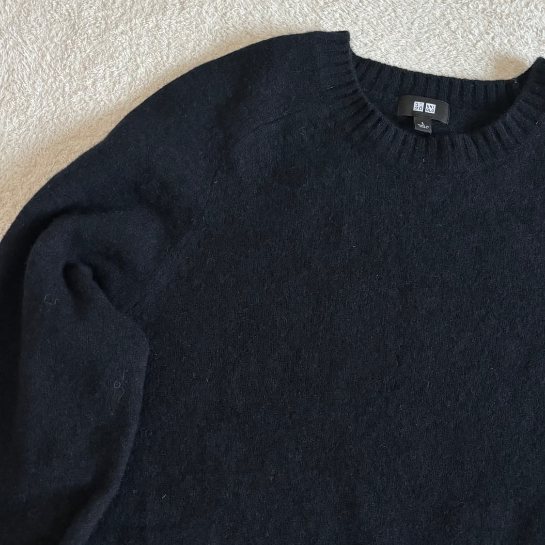 유니클로 다크네이비 울 100 니트 상품이미지2