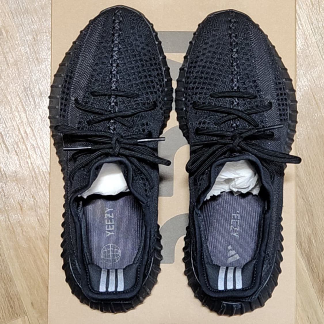 아디다스 이지부스트 275  오닉스 350V2 상품이미지4