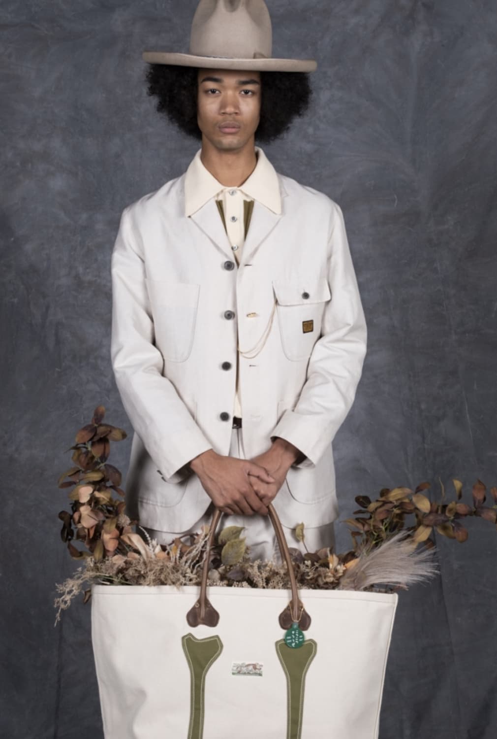 [M] 캐피탈 본 토트백 카키 상품이미지3