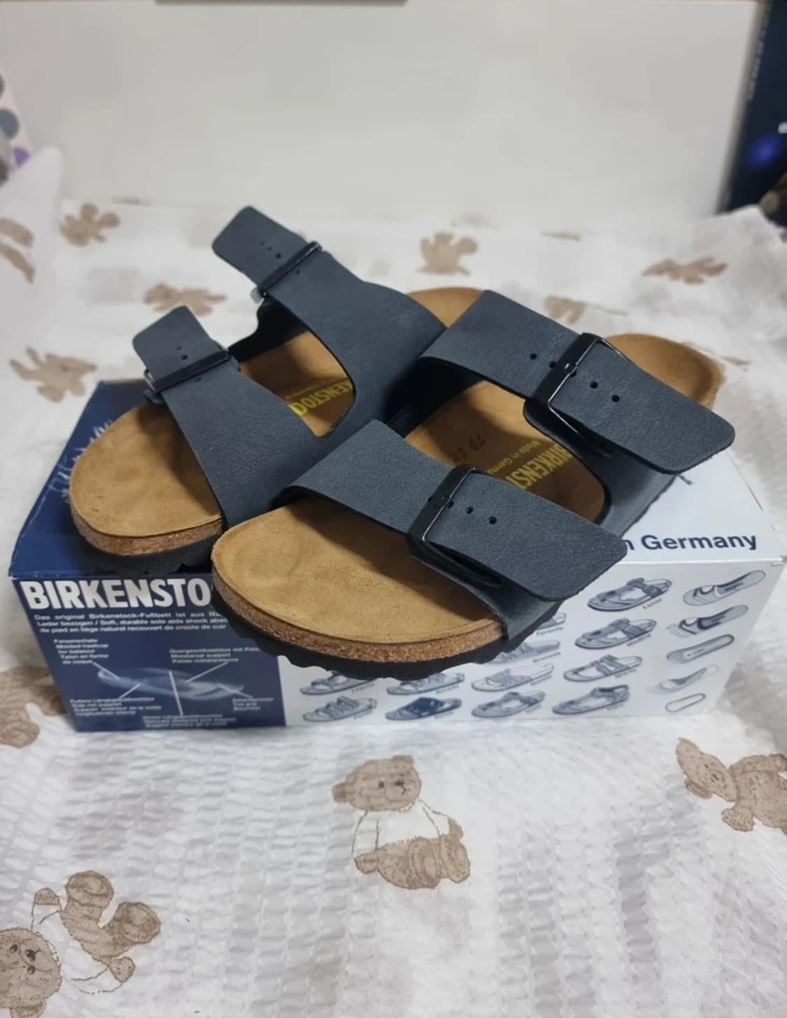 버켄스탁 아리조나 바잘트 연탄색 240 내로우(좁은발볼) 새제품 상품이미지1