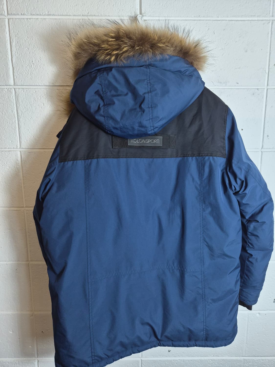 100) 코오롱 스포츠 윈드스토퍼 덕다운 패딩 팝니다 상품이미지2