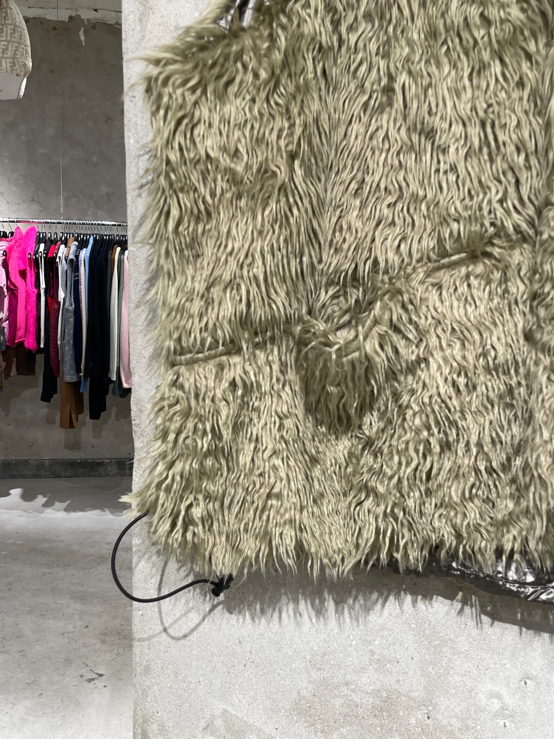 써니 스포츠 베이지 골드 스냅 버튼 퍼 베스트 상품이미지4