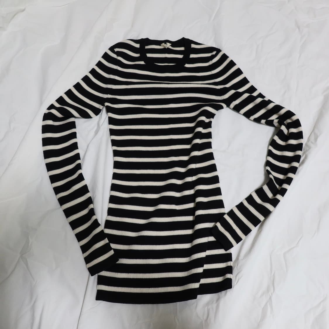 Arket 스트라이프 니트 탑 상품이미지1