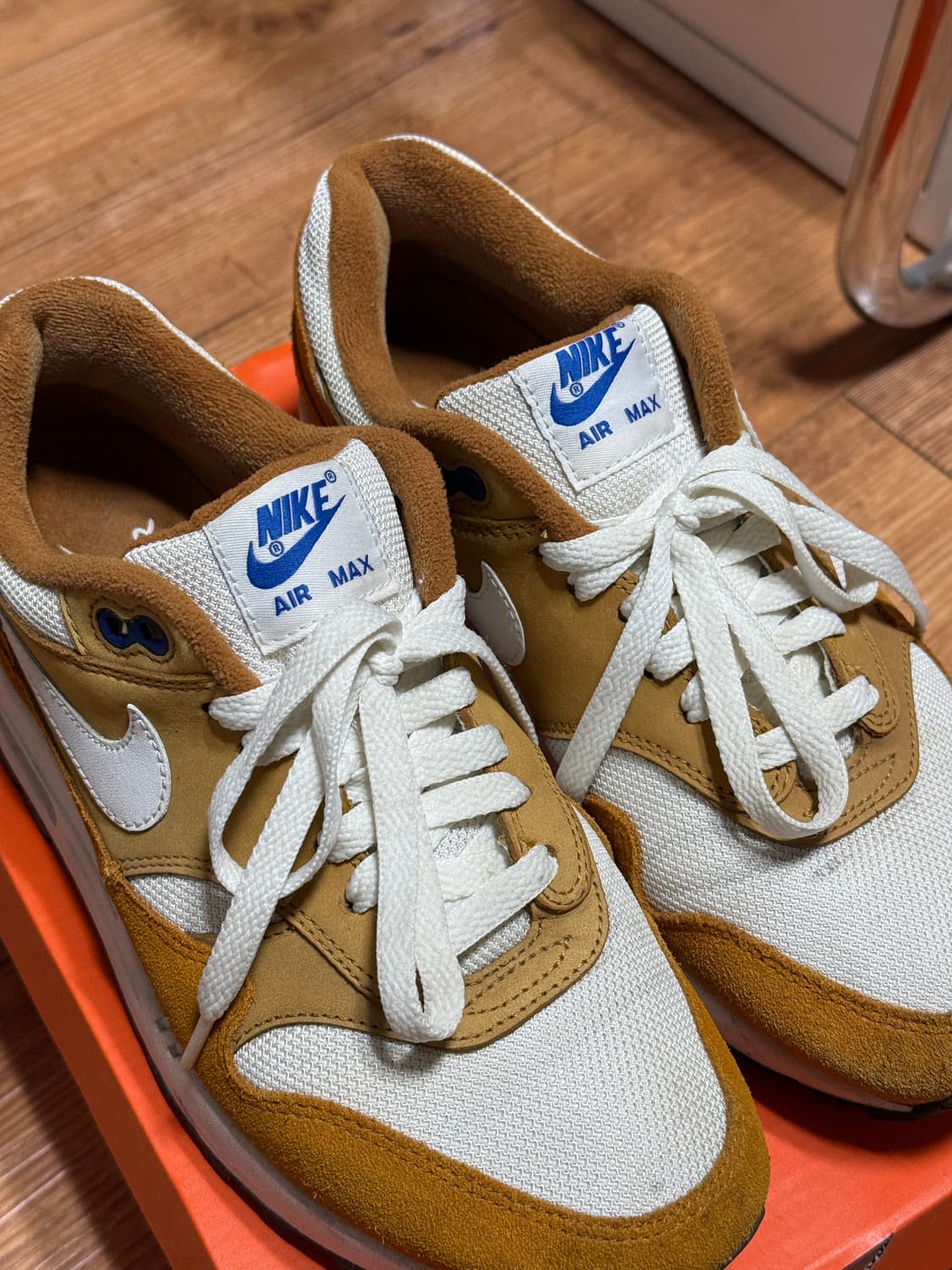 나이키 에어맥스 1 커리 250 상품이미지2