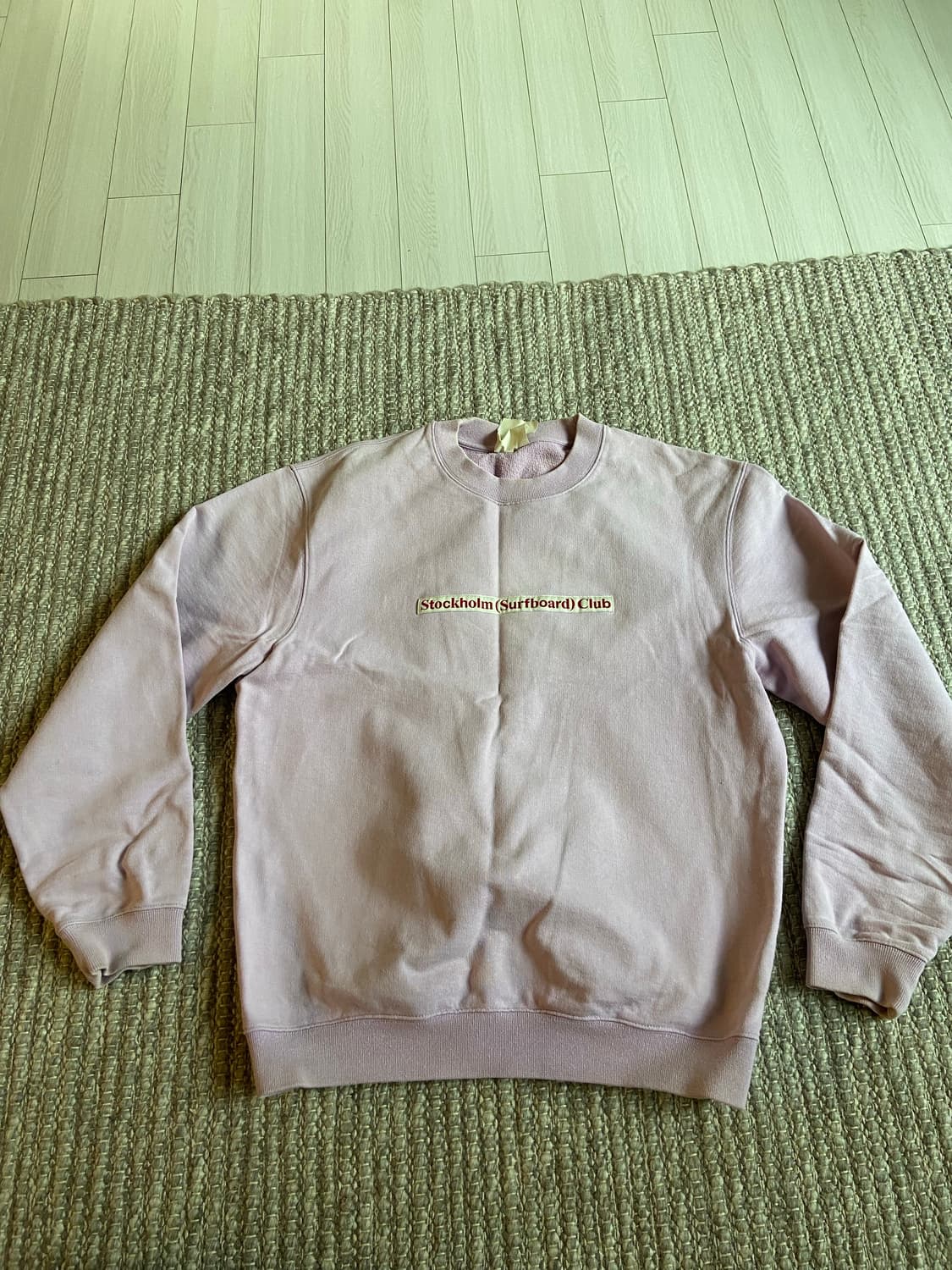 스톡홀름 맨투맨 연보라 L 상품이미지1