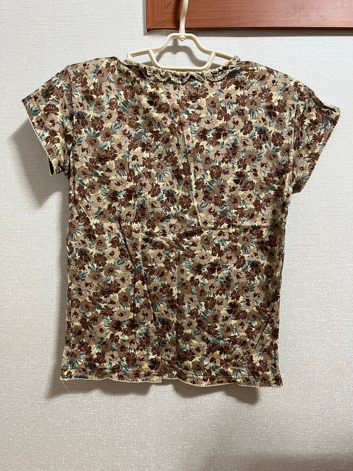 KANEKO ISAO 꽃무늬 반팔티 상품이미지2