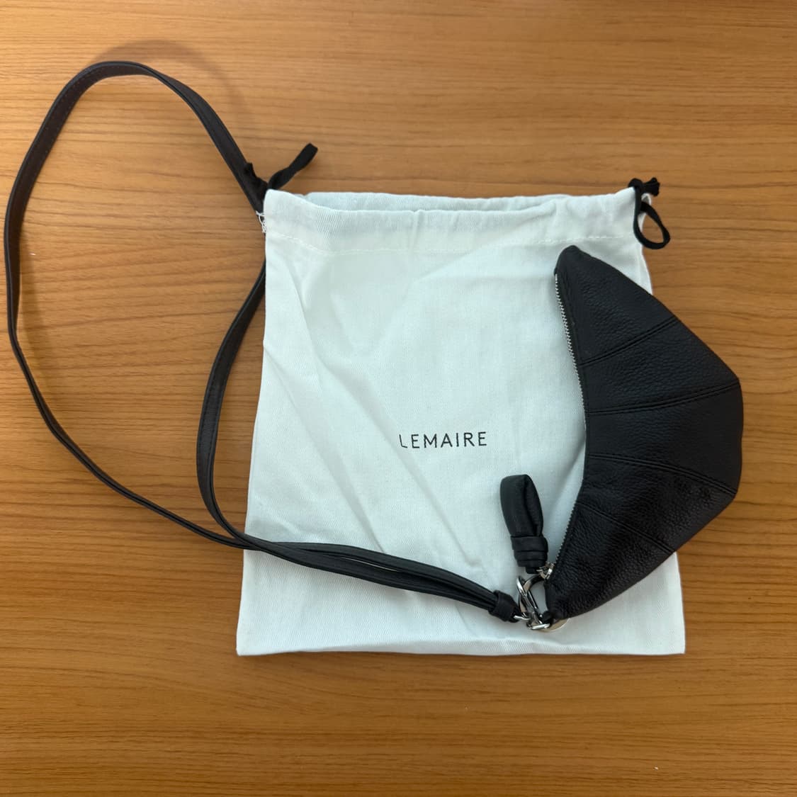 르메르 코인펄스 네크리스 다크 브라운 상품이미지2