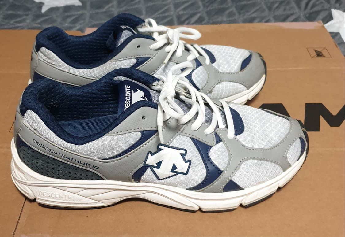 데상트 디렉스 TR3 런닝화 네이비 그레이 (250) 상품이미지1