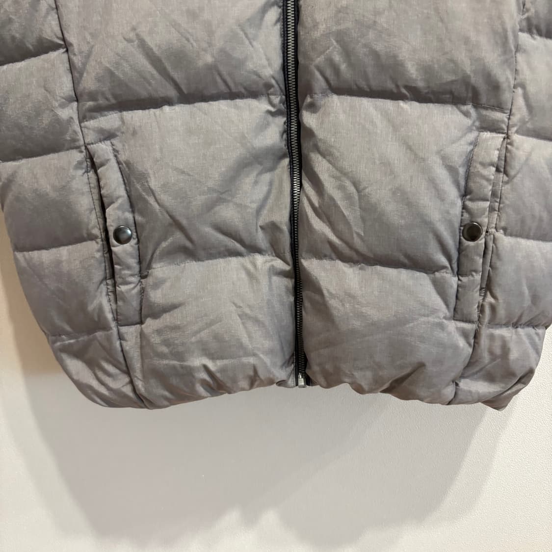 헤지스 남성 패딩 조끼 그레이 100 상품이미지2
