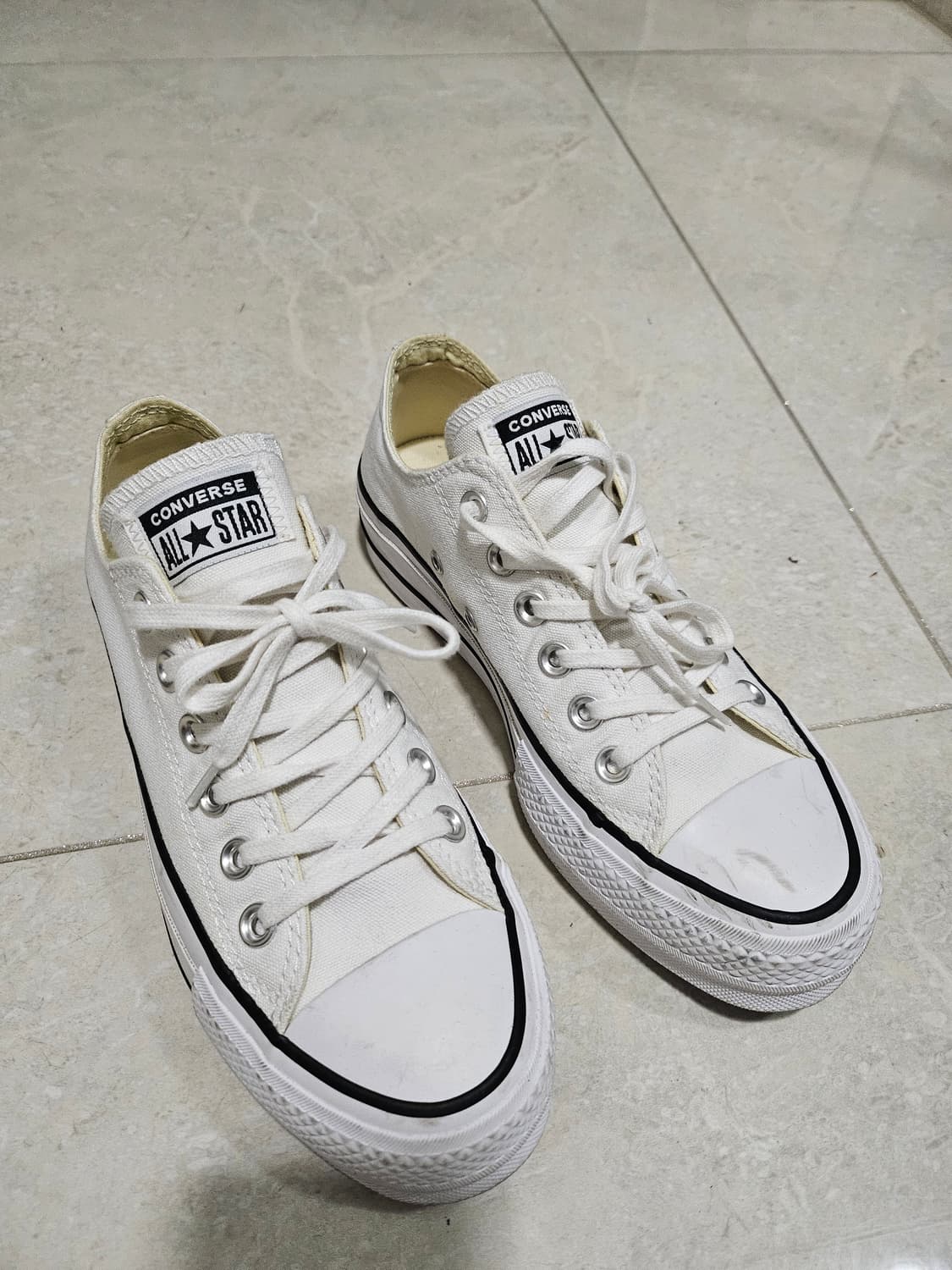 컨버스 척테일러 플랫폼 230 상품이미지1