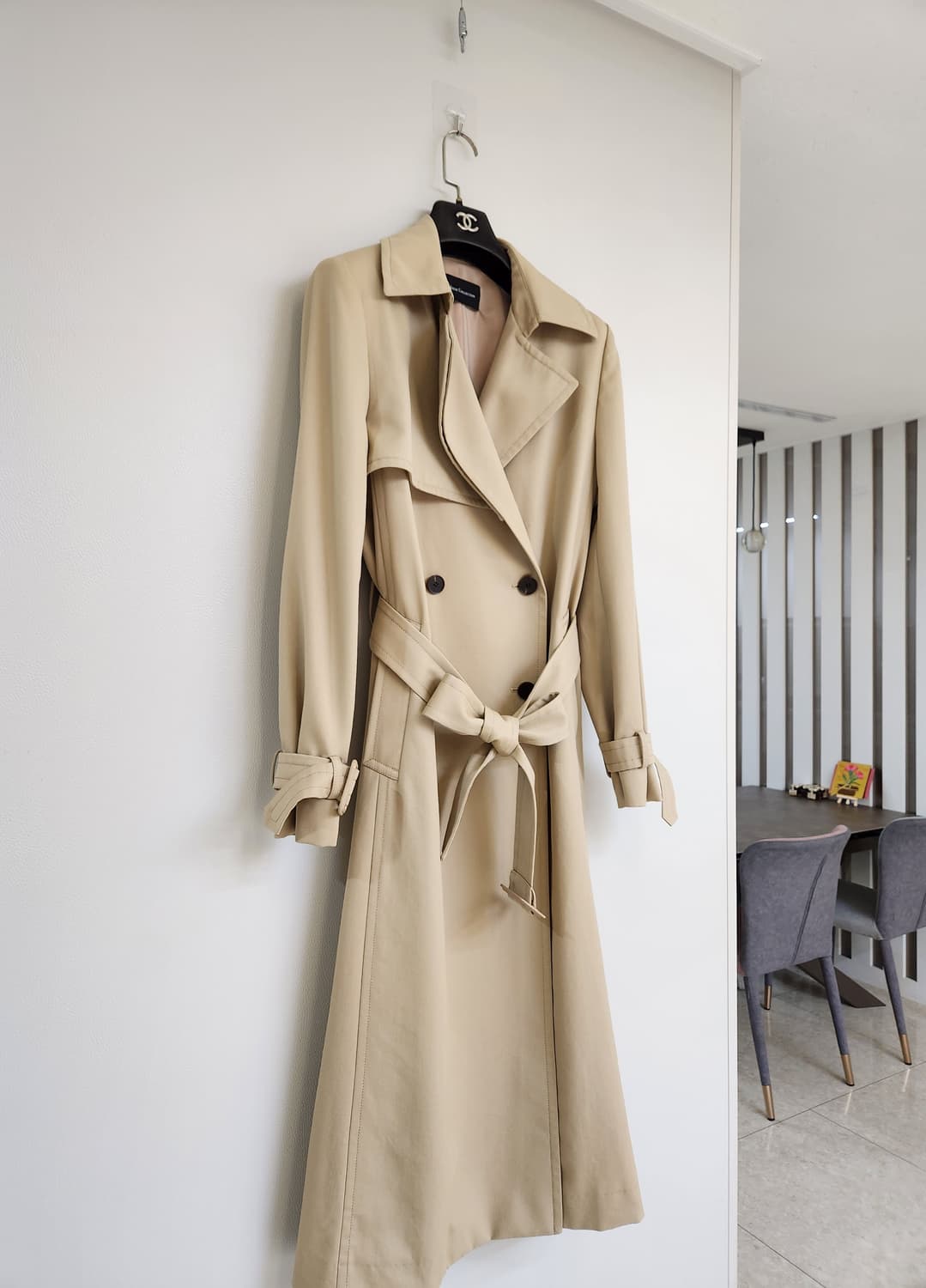 아이잗컬렉션 블랙라벨 더블 브레이스티드 울 트렌치코트 55사이즈 상품이미지9