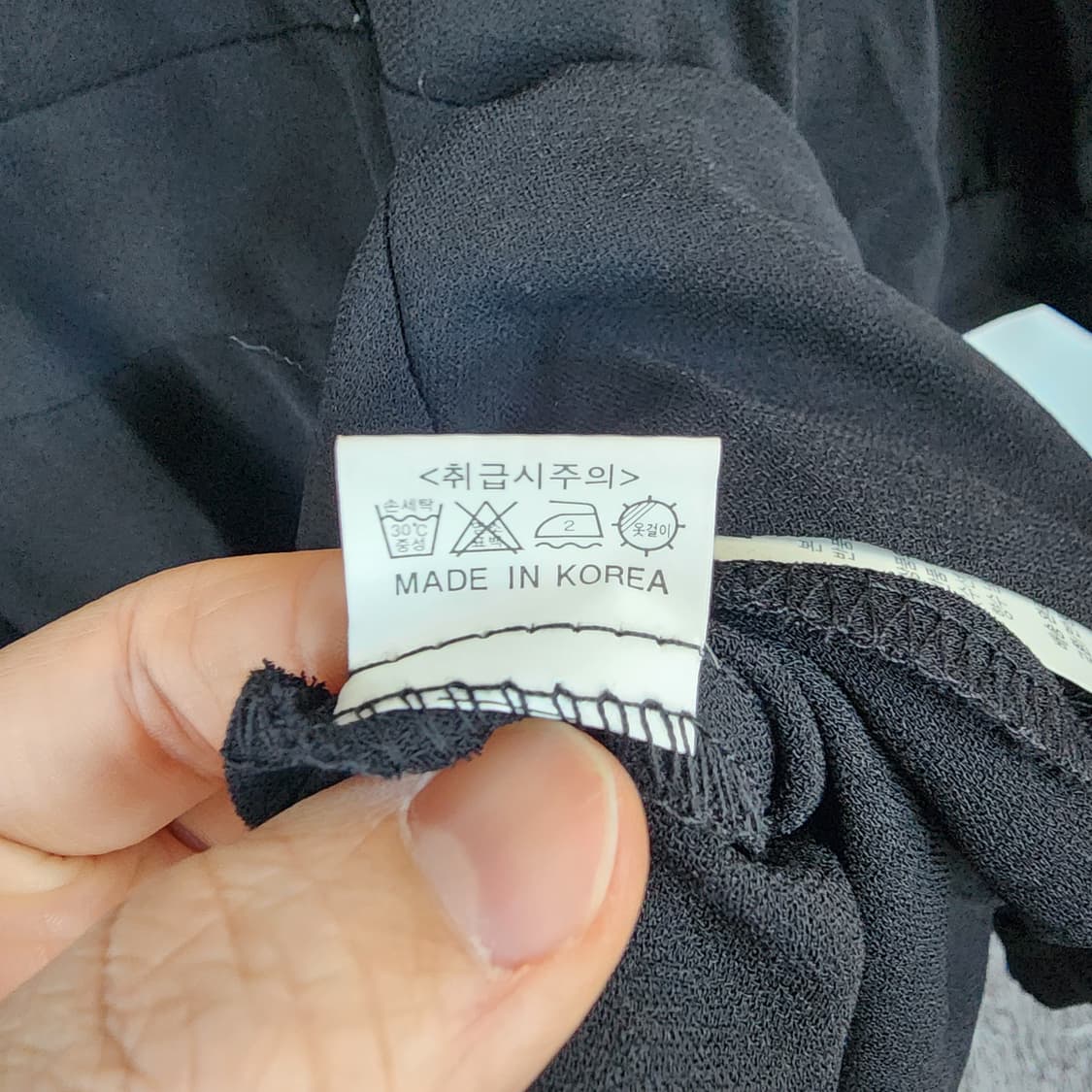 BENITO 테일러드 블랙 랩 스타일 롱 원피스 상품이미지9