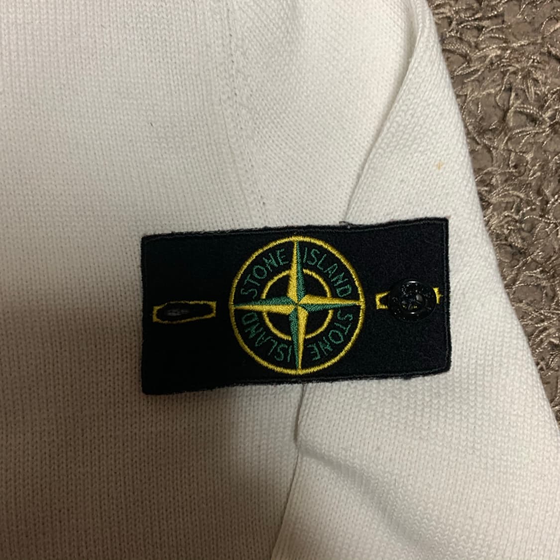 스톤아일랜드 니트집업 상품이미지2