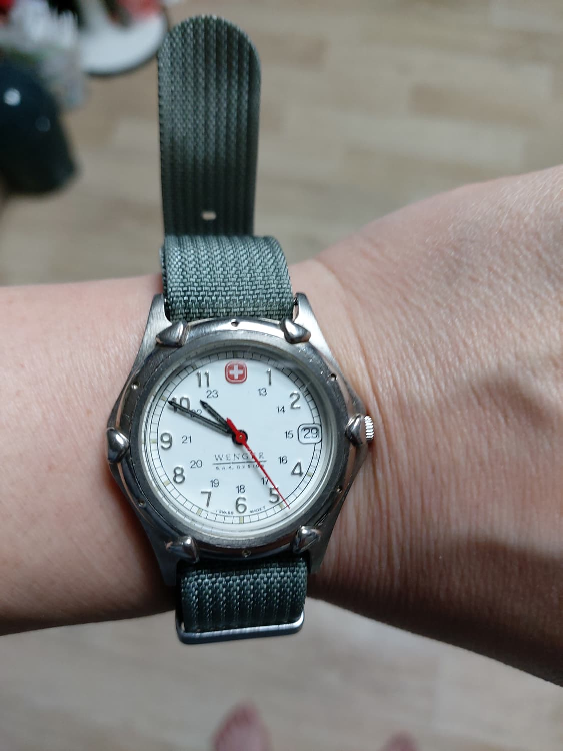 웽거시계 상품이미지4