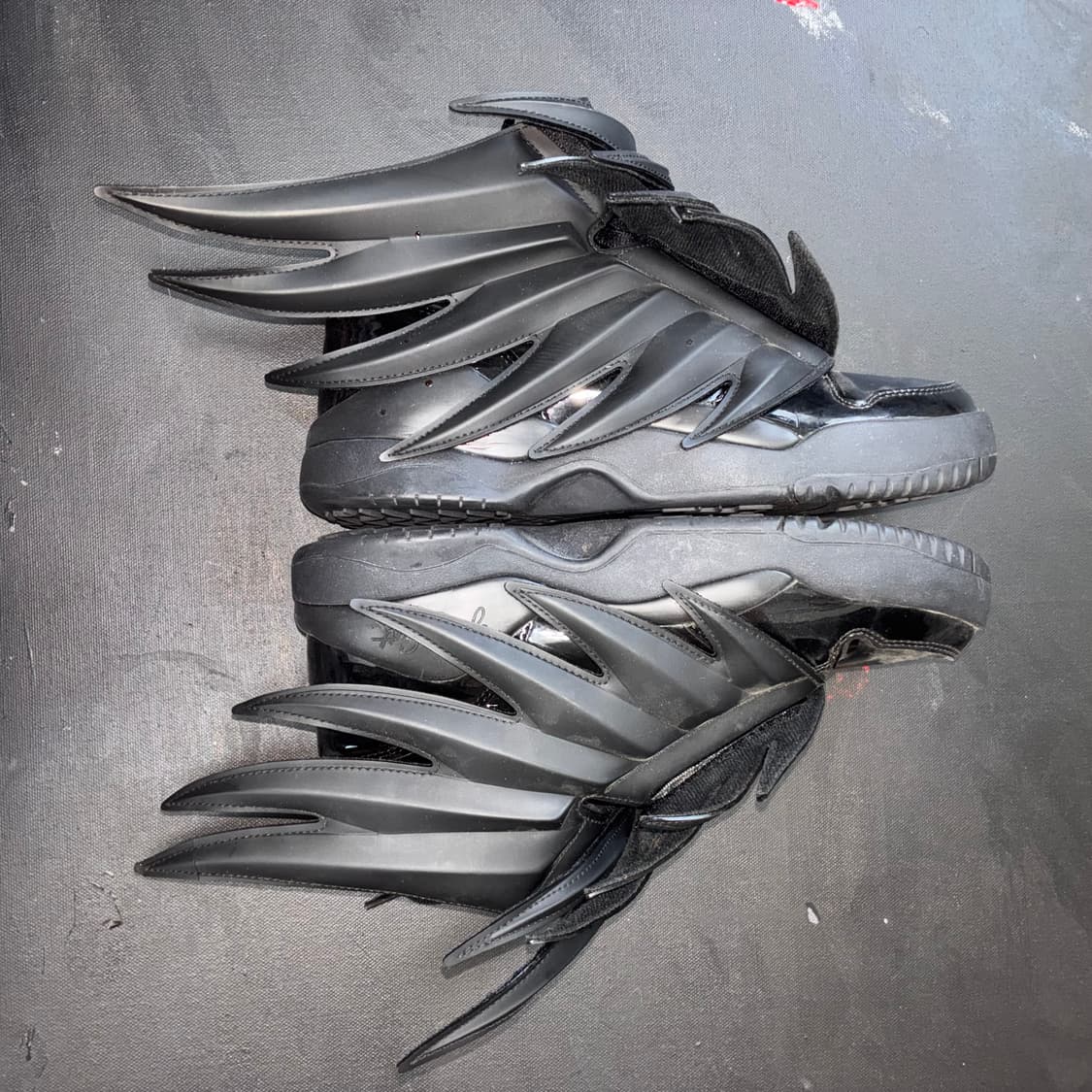 아디다스X제레미스캇 윙스 3.0 다크나이트 상품이미지6