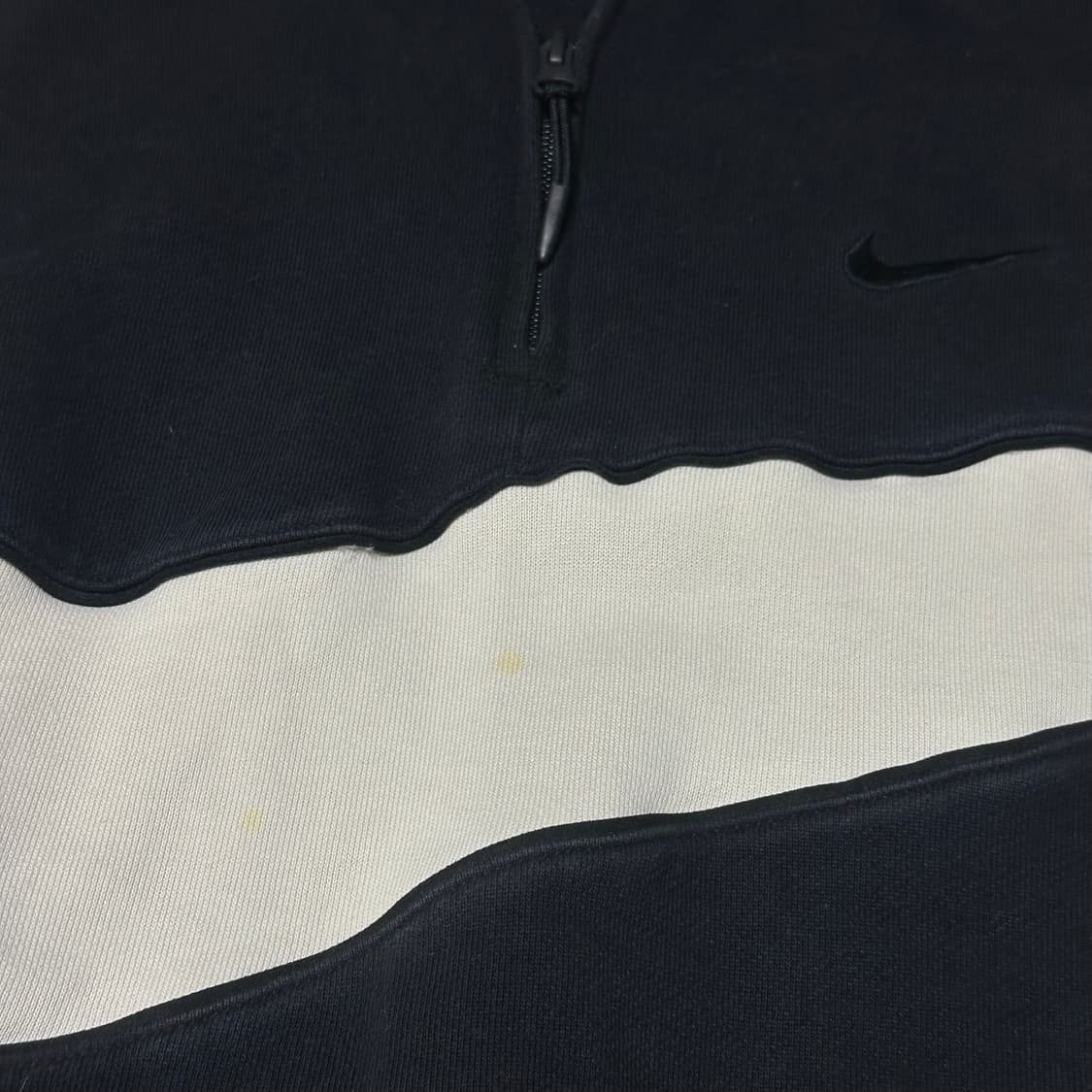 나이키 빅로고 블랙 후드 반집업 상품이미지3