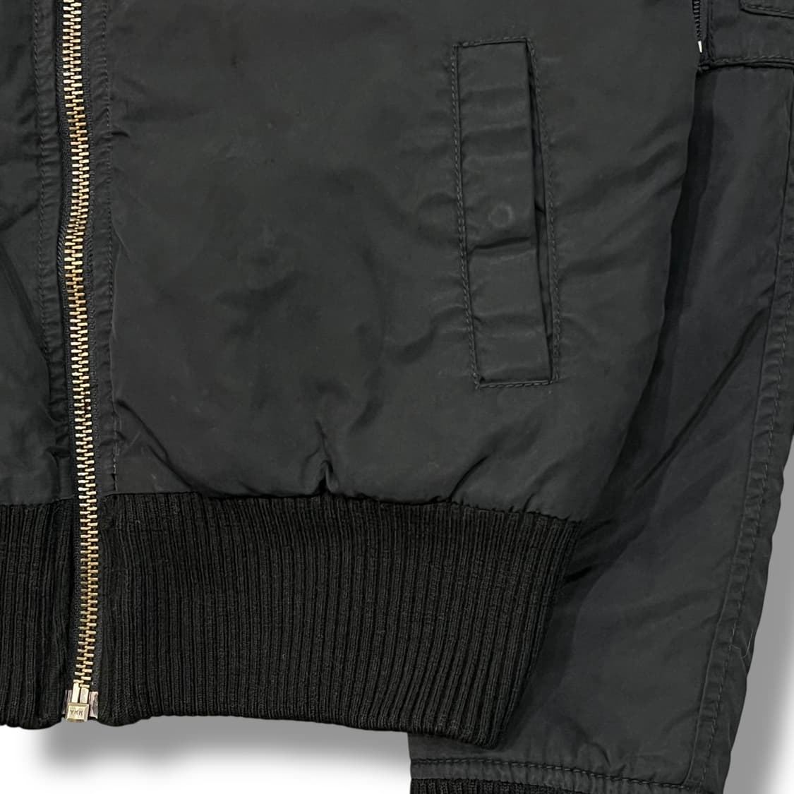  아르마니진스 터틀넥 봄버 자켓 y13906 상품이미지5