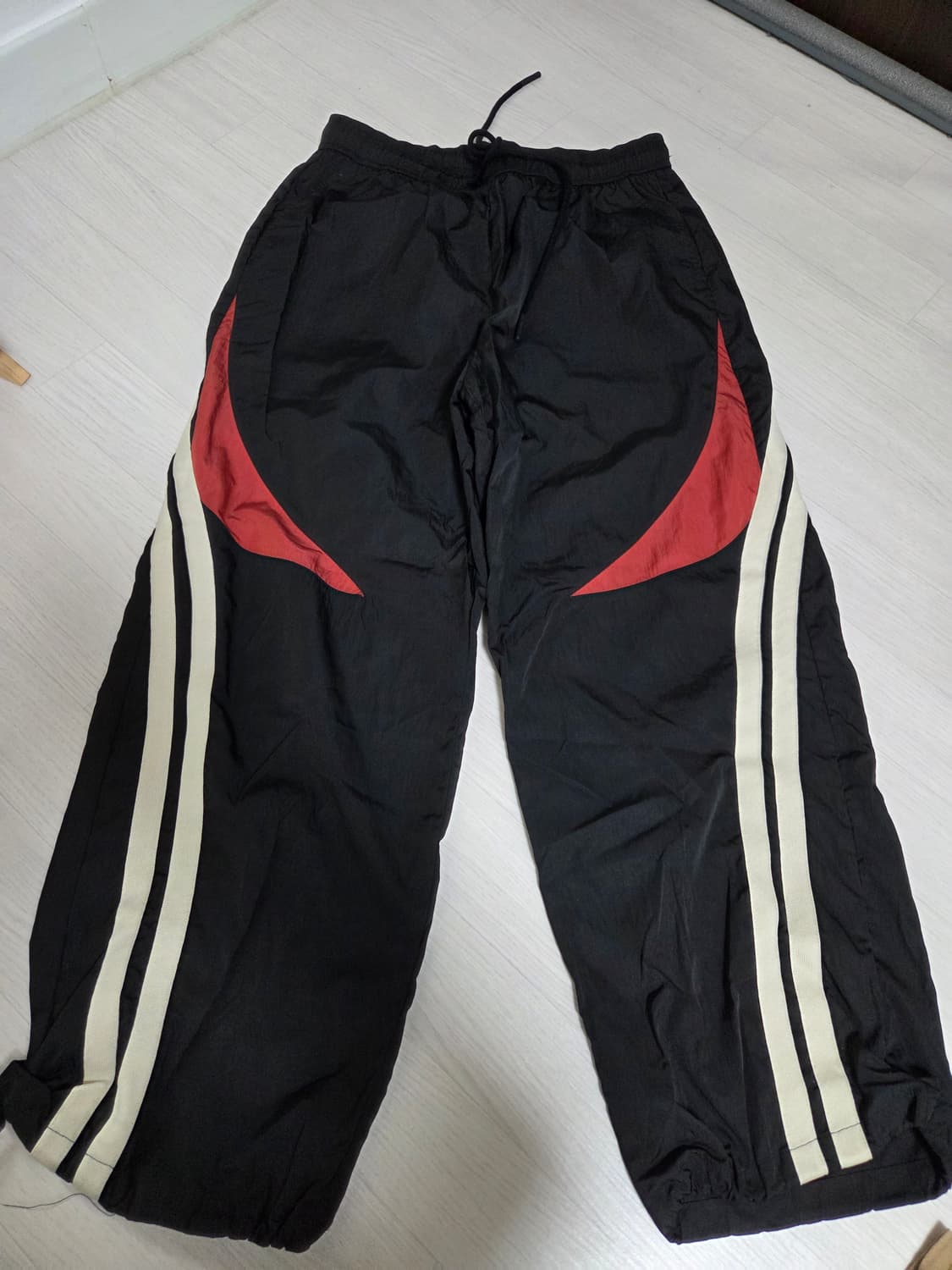 인플레이션 나일론 팬츠 상품이미지1