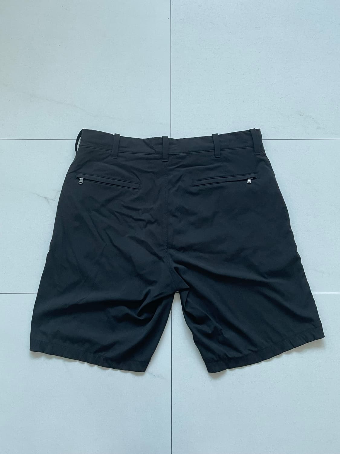 J.CREW 9인치 쇼츠 (블랙) 상품이미지5