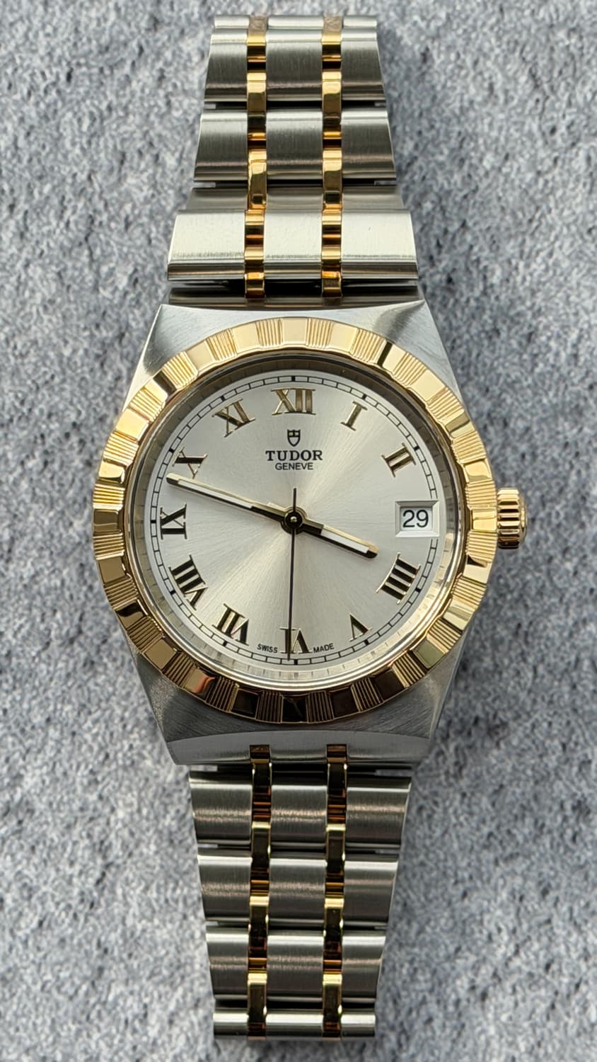 튜더 로얄 34mm 콤비 28403 미사용 시계 판매합니다. 상품이미지1