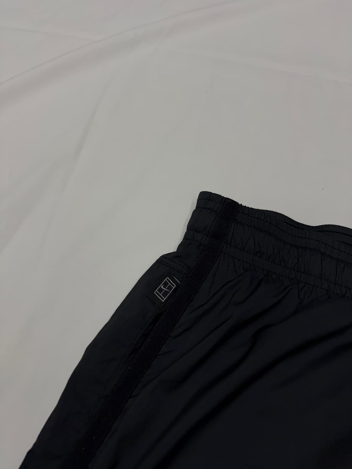 나이키 사이드라인 블랙 나일론 와이드 트랙팬츠 상품이미지3