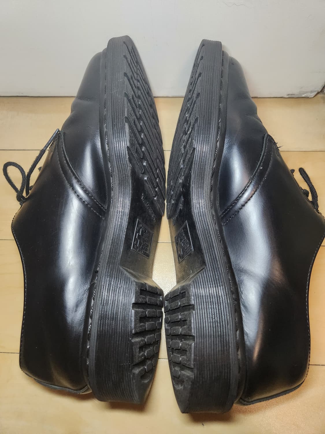 닥터마틴 1461 모노 (260) 상품이미지4