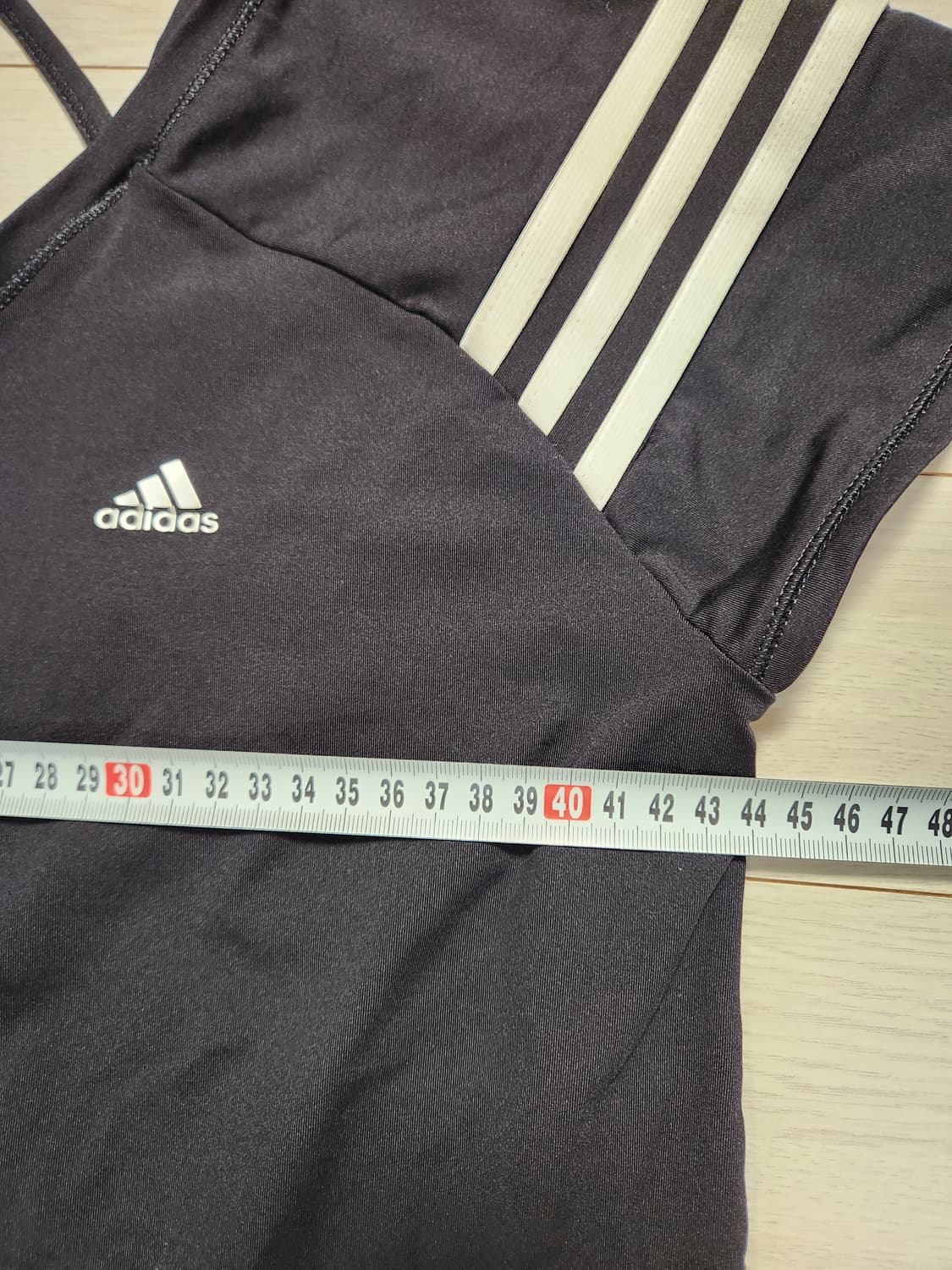 아디다스 여성 CL Q3 Long Tee 반팔티 사이즈95

사용감 없고 상품이미지10