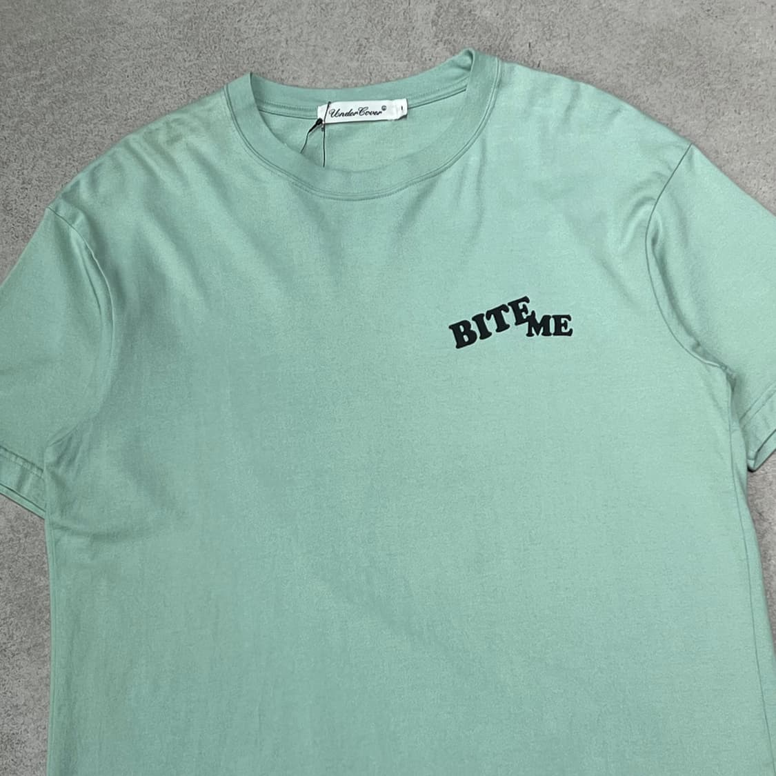 언더커버 스트로베리 프린팅반팔티 s10652 상품이미지3