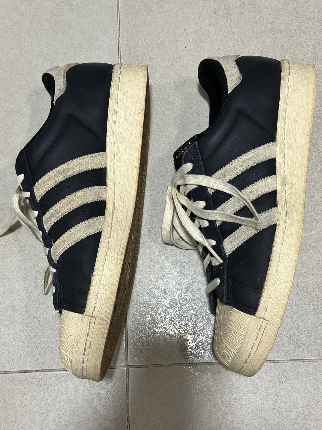 아디다스 슈퍼스타 82 블랙 화이트 280 상품이미지3