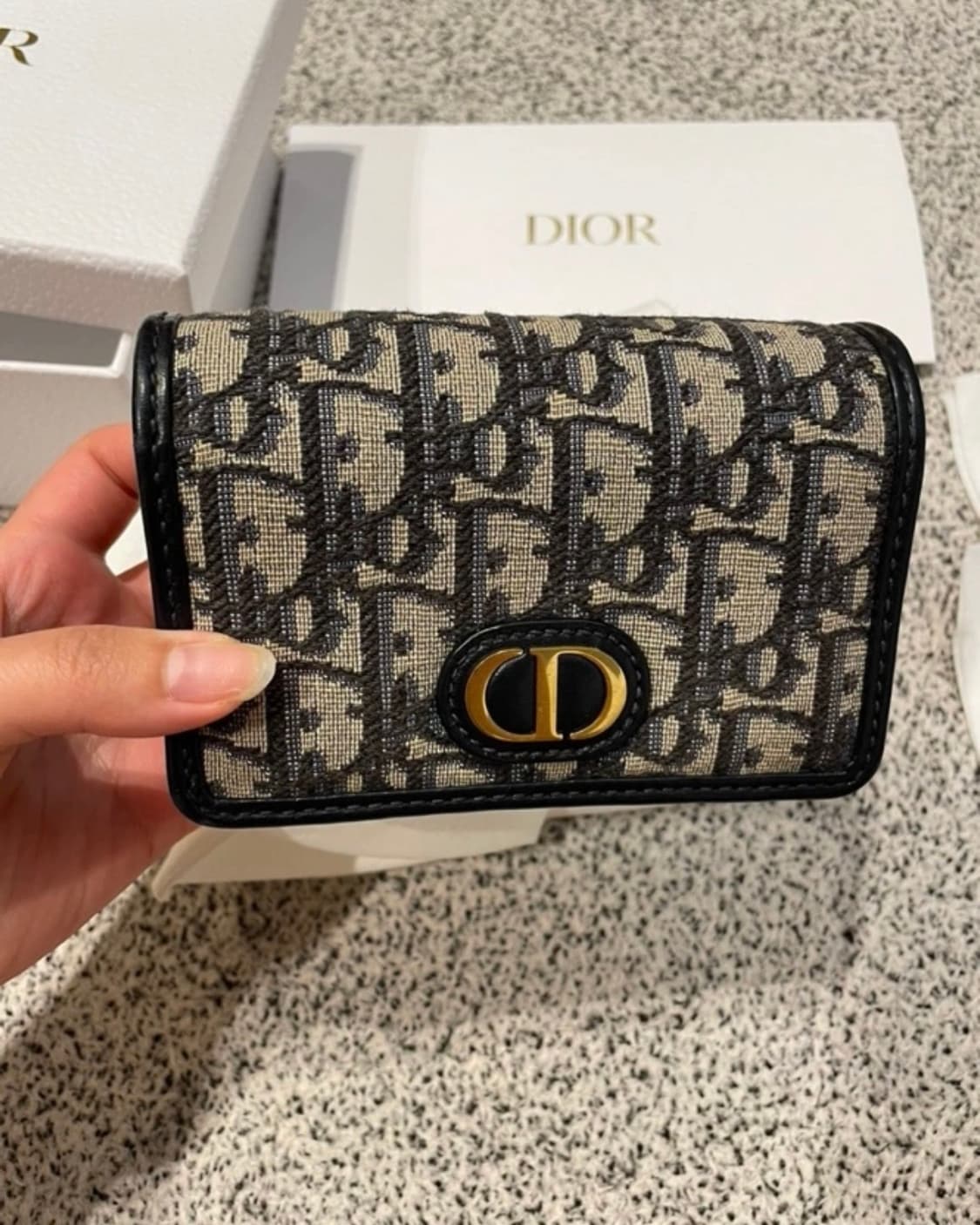 디올 몽테인 나노파우치 상품이미지2